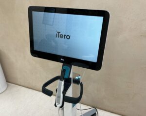 口腔内スキャナー iTero